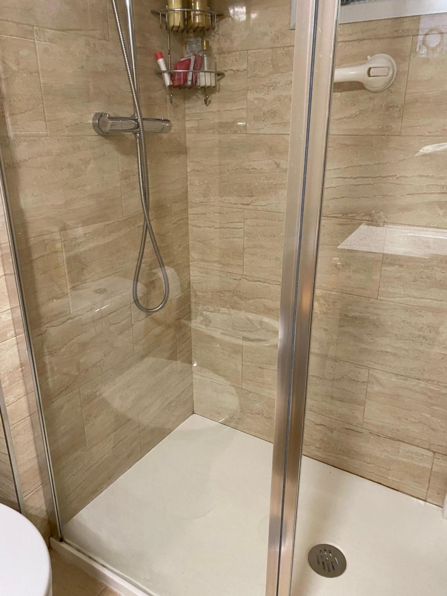 Shared Apartment! Piso Compartido! Общая Квартира! Sevilha Exterior foto