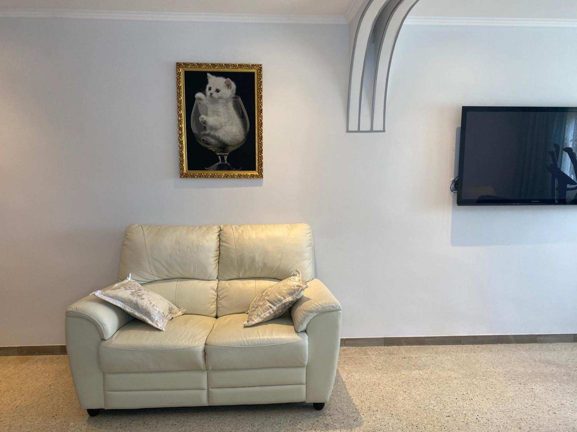 Shared Apartment! Piso Compartido! Общая Квартира! Sevilha Exterior foto