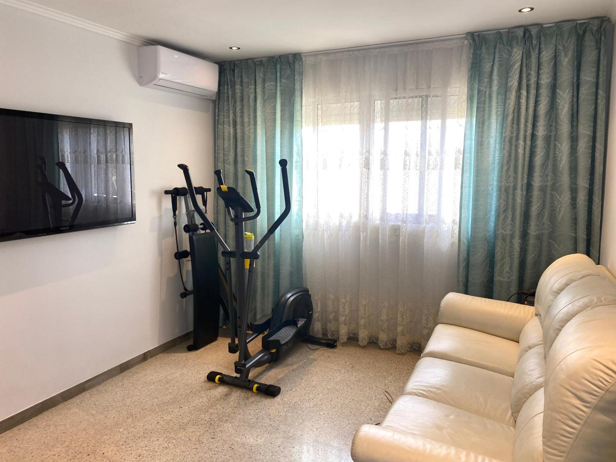 Shared Apartment! Piso Compartido! Общая Квартира! Sevilha Exterior foto
